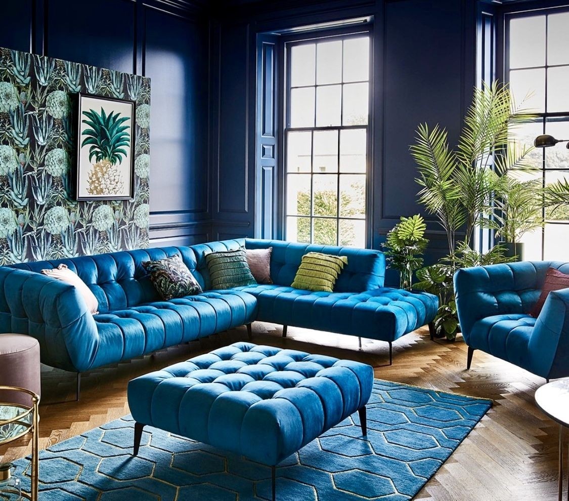Art deco eclectic colorful teal living room decor with