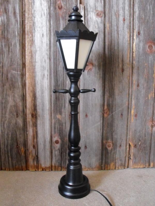 Table top street lamp all the rage decor