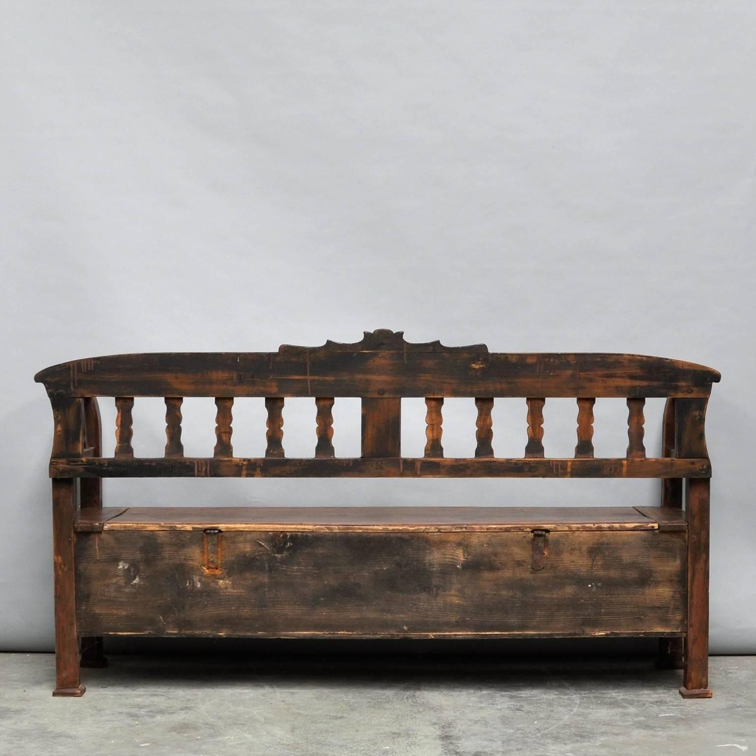 Antique deals entryway bench