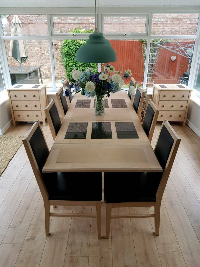 Dining table chairs and 2 drawer units in bishops