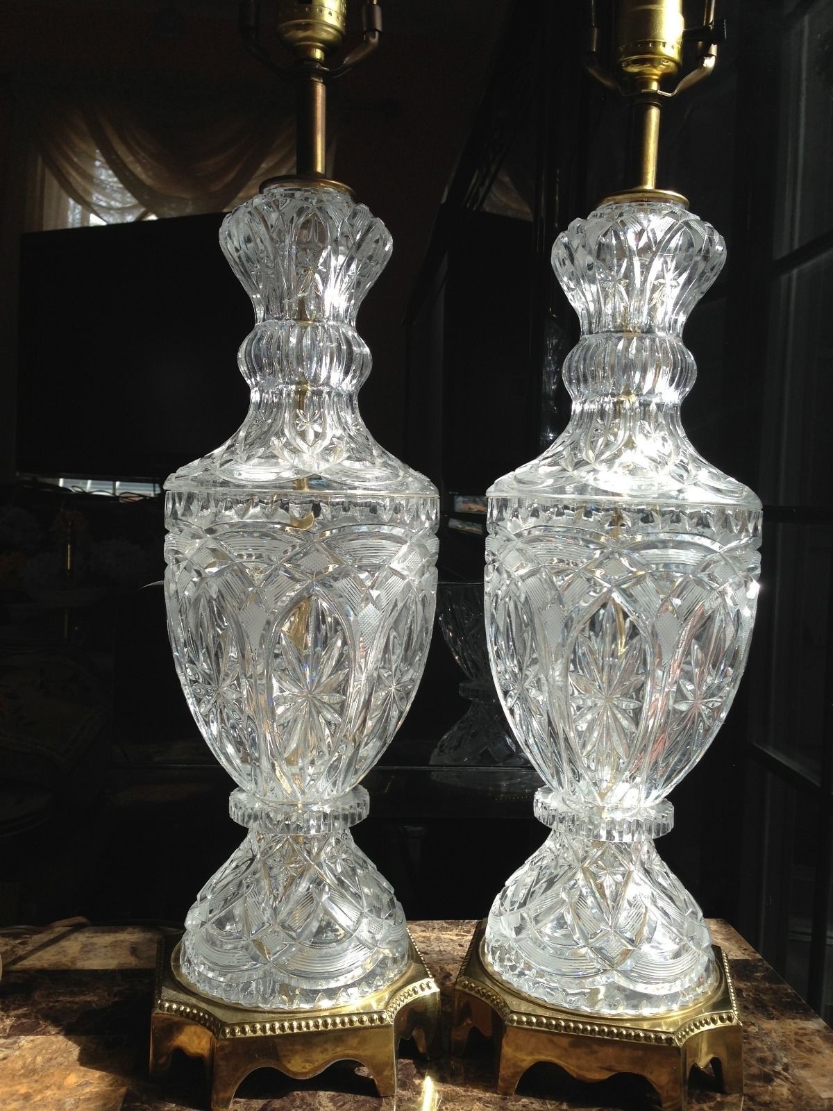 Discover the beauty of lead crystal lamps warisan lighting