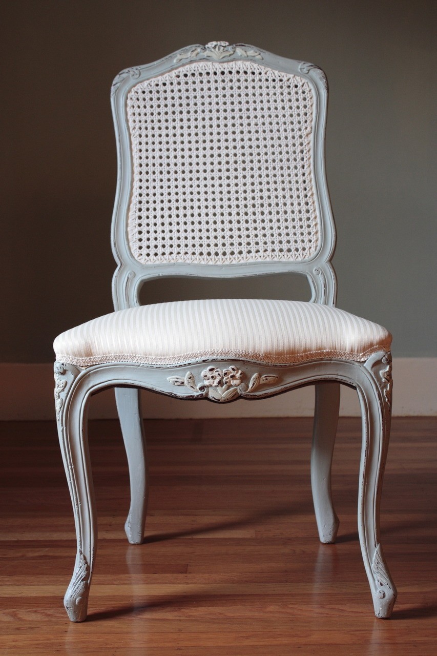 French cane chairs laurel crown 1