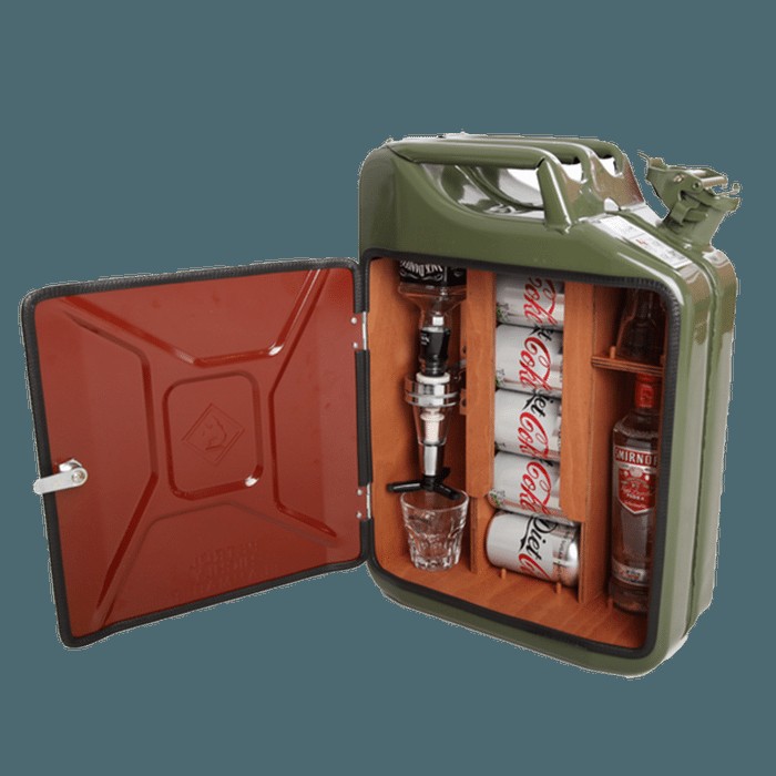How to turn a jerry can into a portable mini