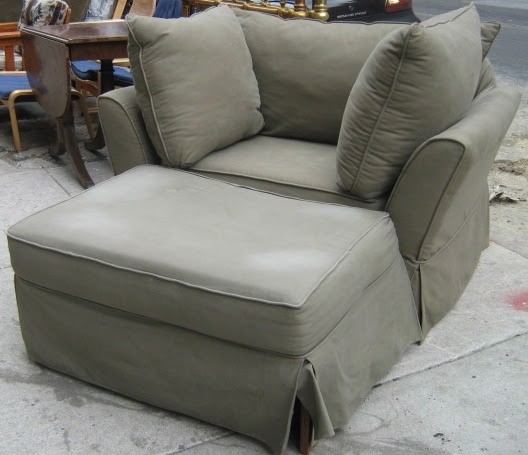 Uhuru furniture collectibles big soft chair and ottoman