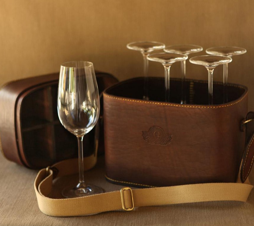Wine glass carrier african sporting creations