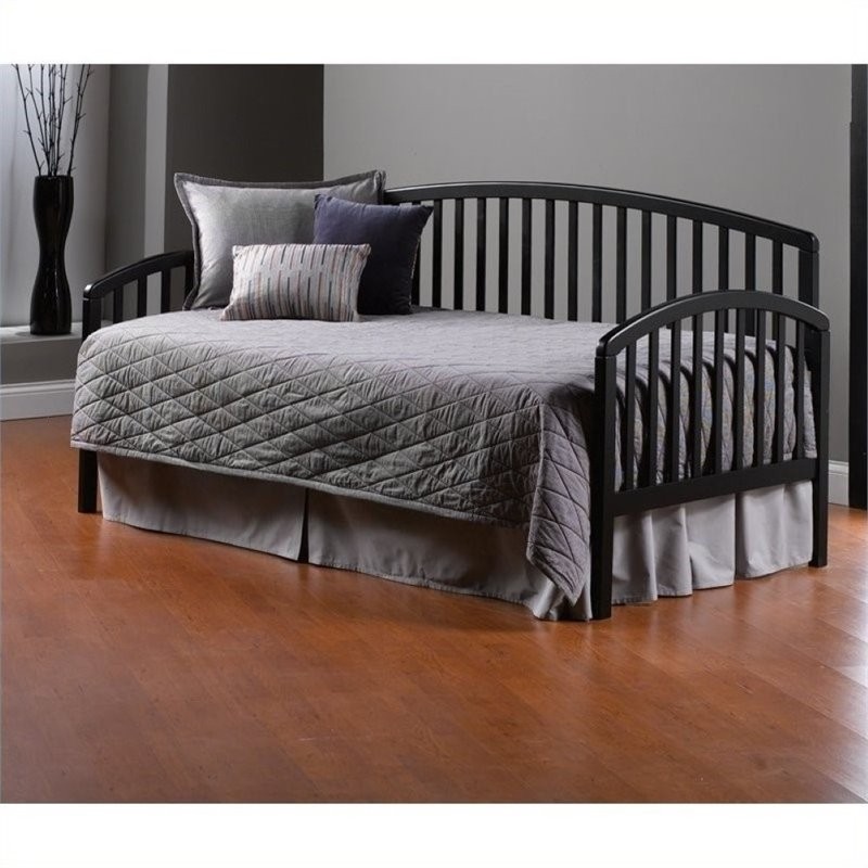 Bowery hill hardwood spindle daybed with trundle in black
