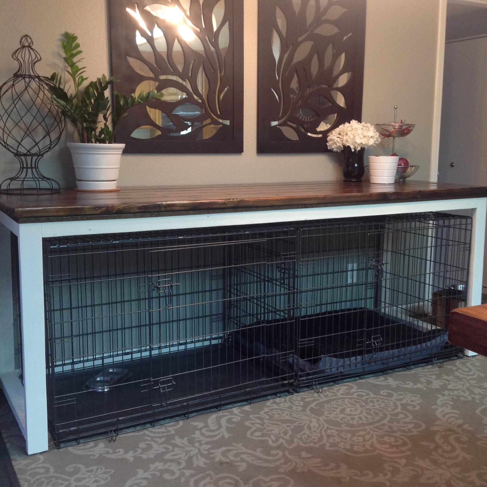 Dog crate table 1