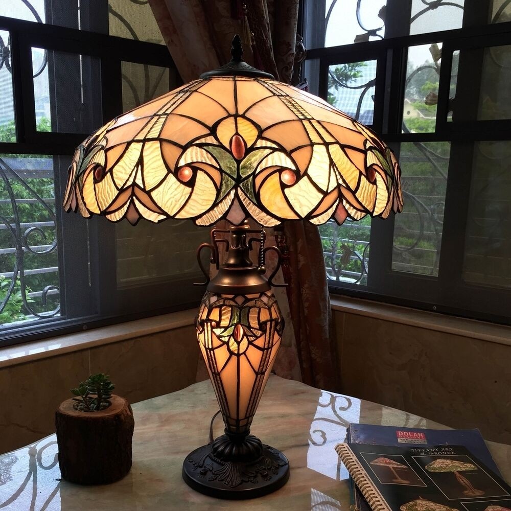 Tiffany style 3 light victorian lighted base night light