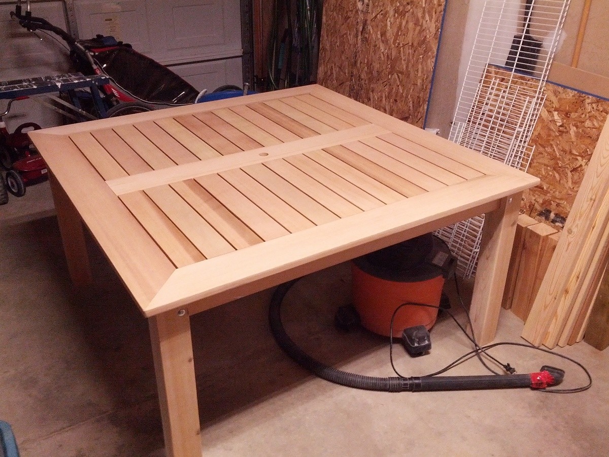 Ana white cedar patio table diy projects 1