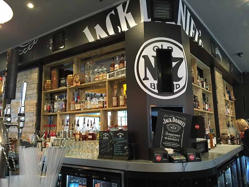 Rub smokehouse jack daniels bar bartender hq cocktails