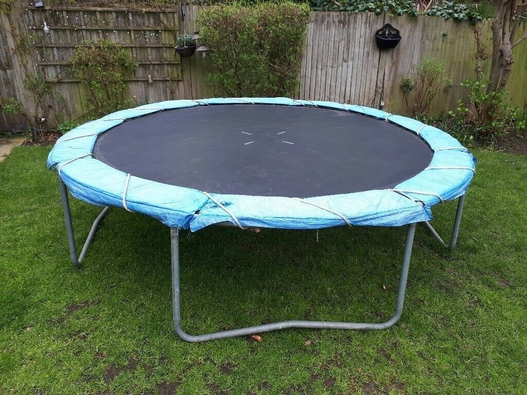 15 trampoline without safety enclosure in ascot