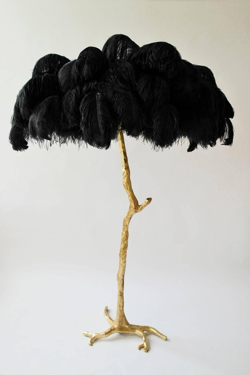 Exquisite hollywood regency sculptural ostrich feather