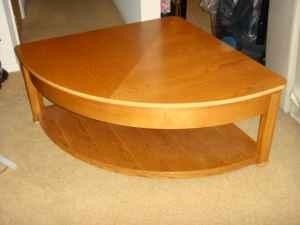 Lift top coffee table by lane pie shaped great for
