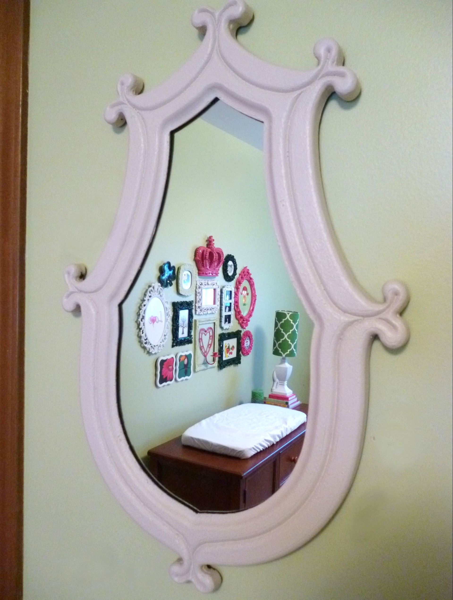Really cool cinderella mirror great for little girls room