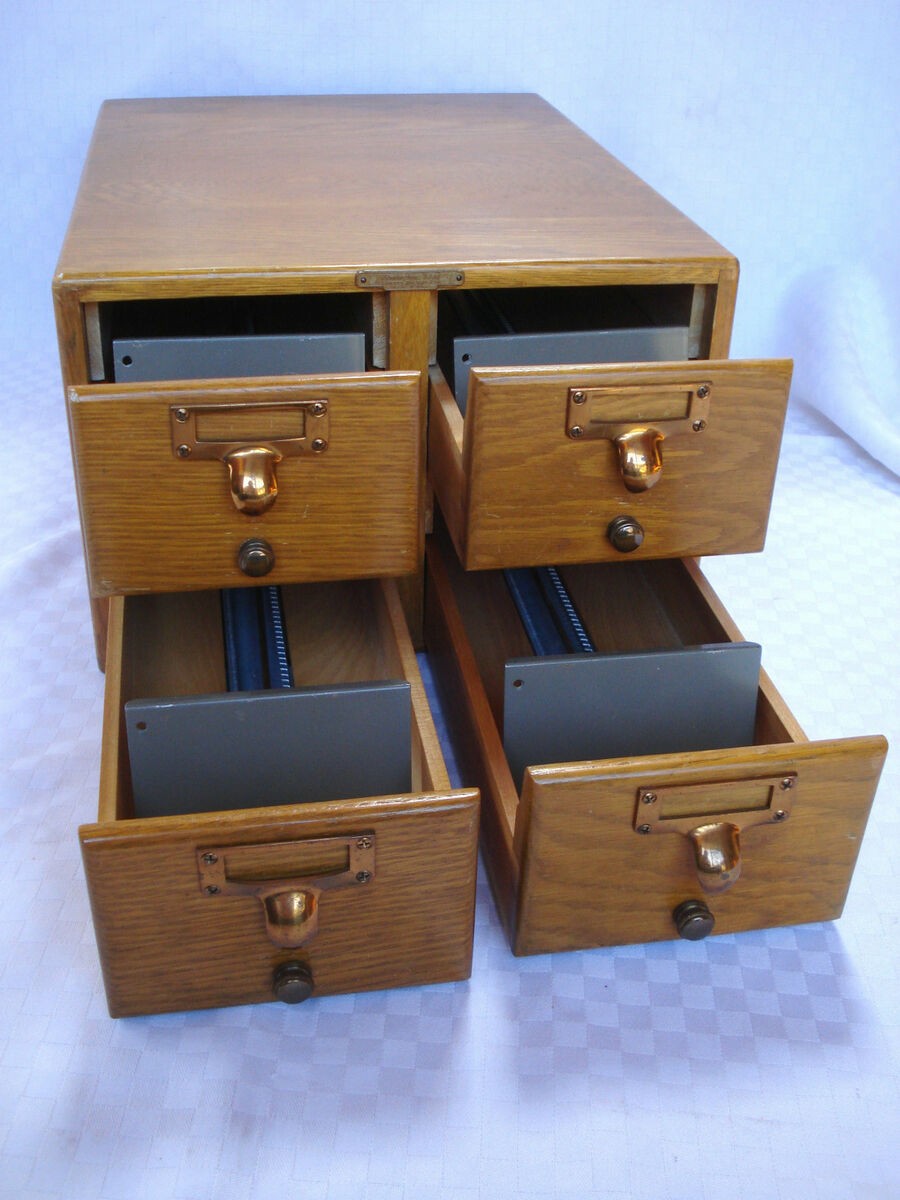 Vintage oak wood wooden 4 drawer library index card file