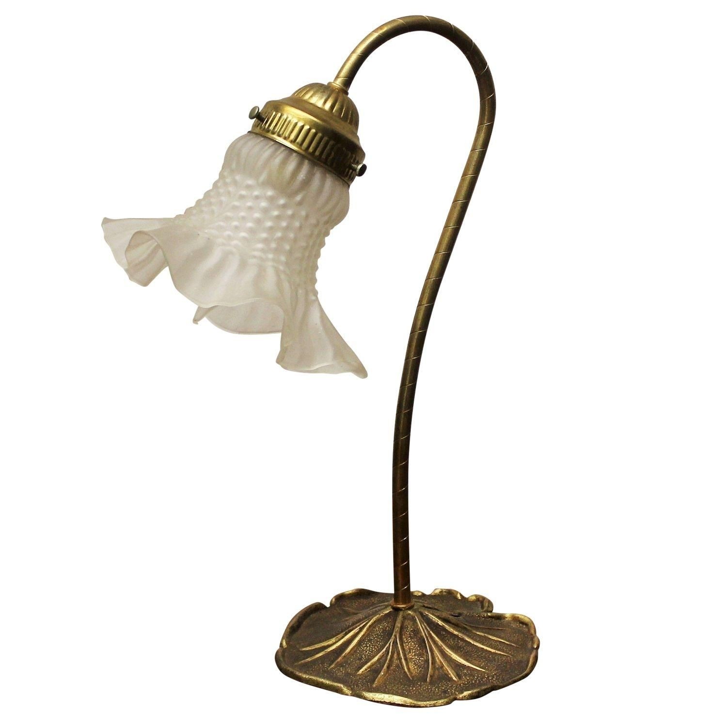 Art nouveau lily pad accent lamp on with