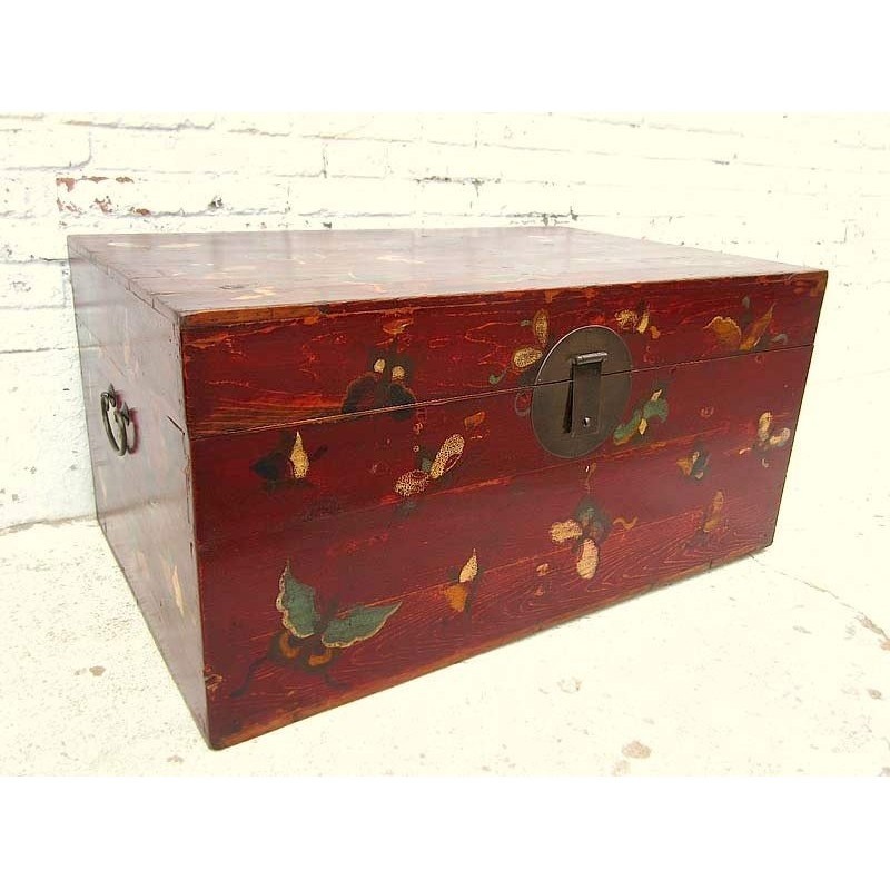 Chinese trunk with butterflies 93 cm china collection