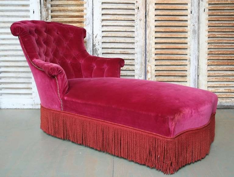 French chaise lounge in red tufted velvet at 1stdibs