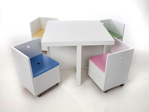 Geloto cube table and chair set just for kids kids
