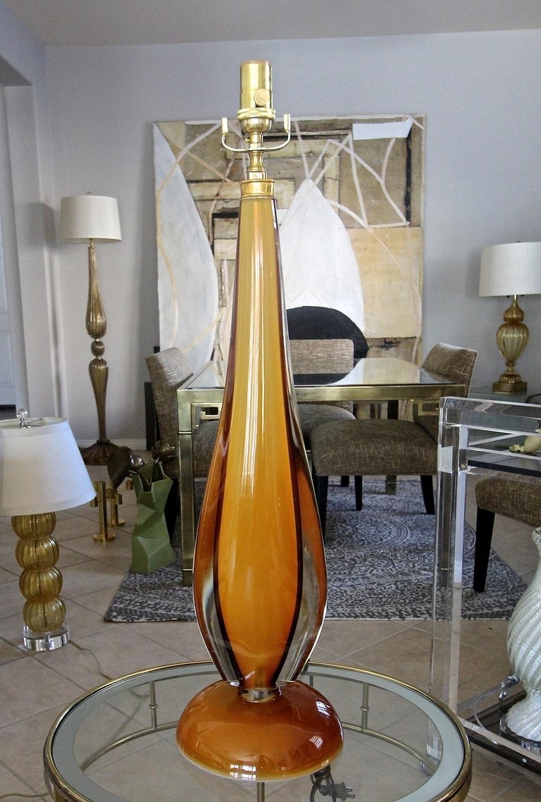 Large flavio poli murano orange glass table lamp for sale