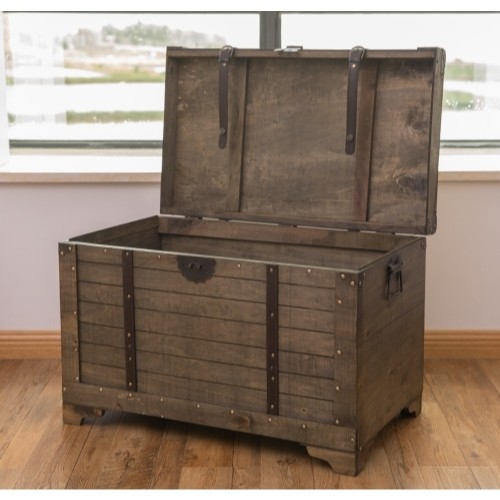 Old fashioned large natural wood storage trunk and coffee 1