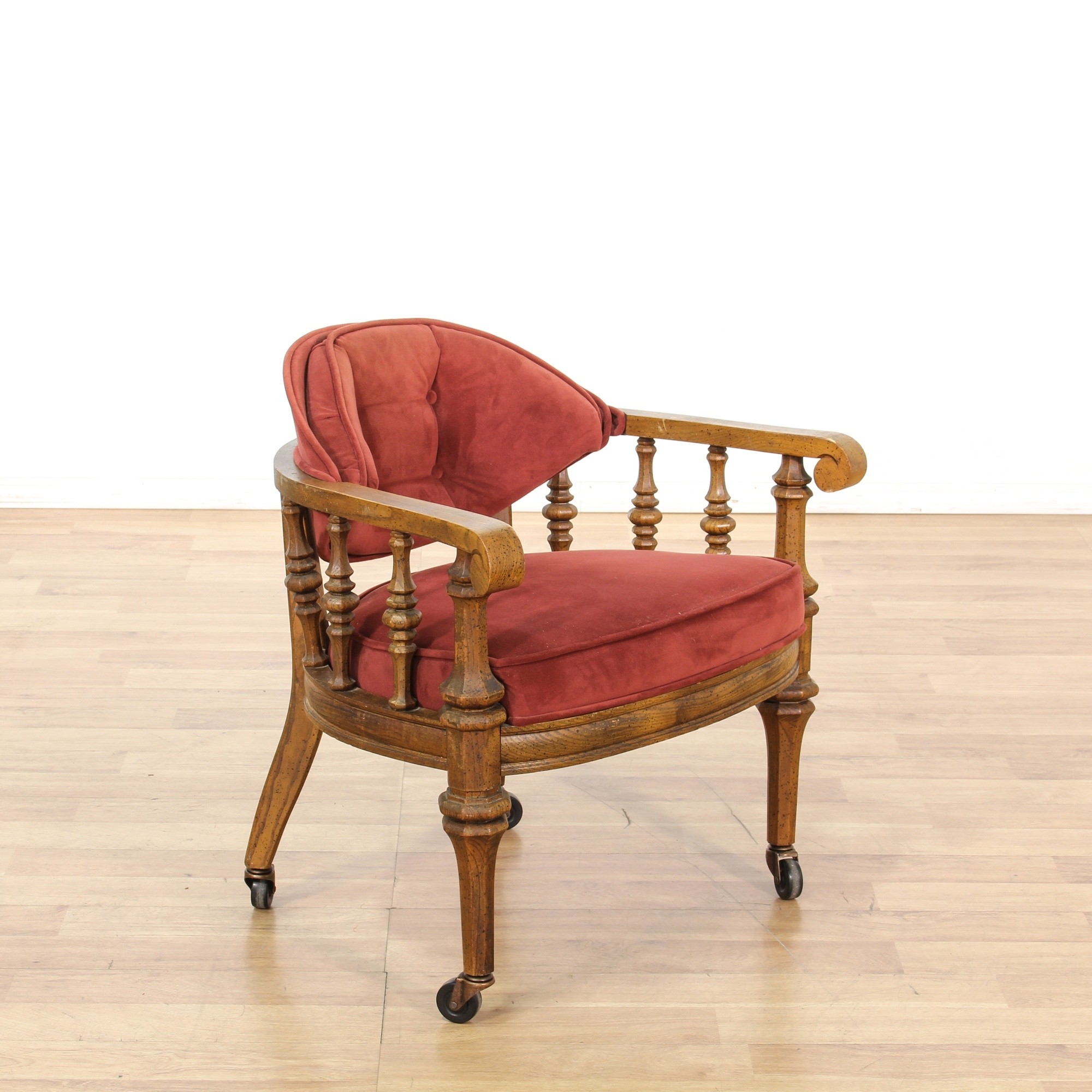Set of 4 burgundy upholstered barrel chairs loveseat