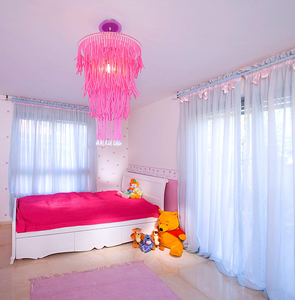 20 pink chandelier designs decorating ideas design 3