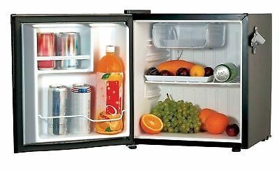 Igloo 1 6 cu ft retro compact refrigerator
