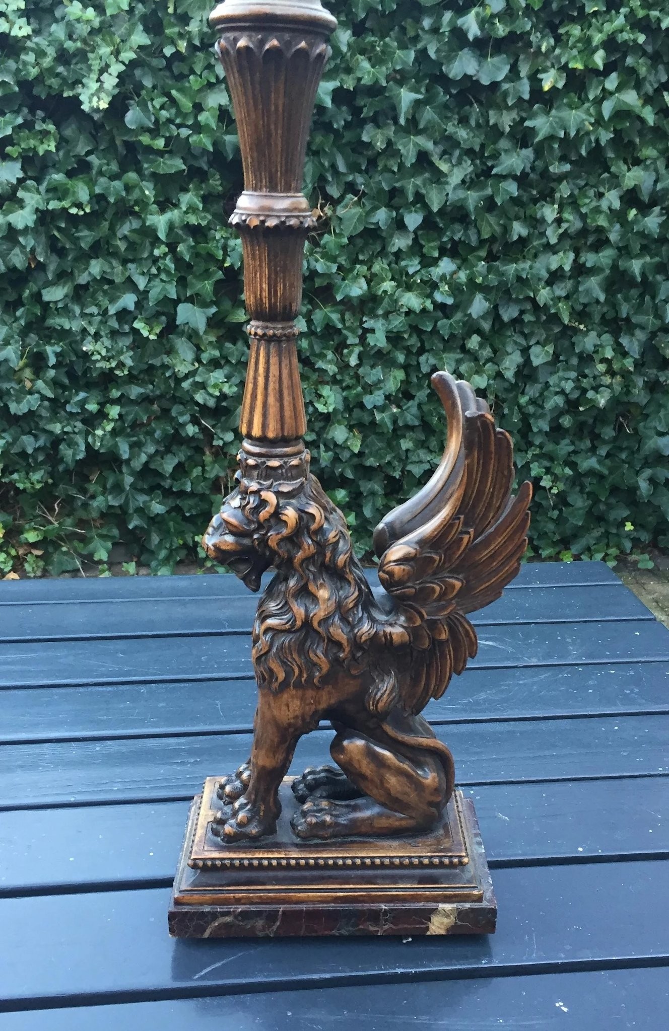 Italian winged lion table lamp on marble base europe 1