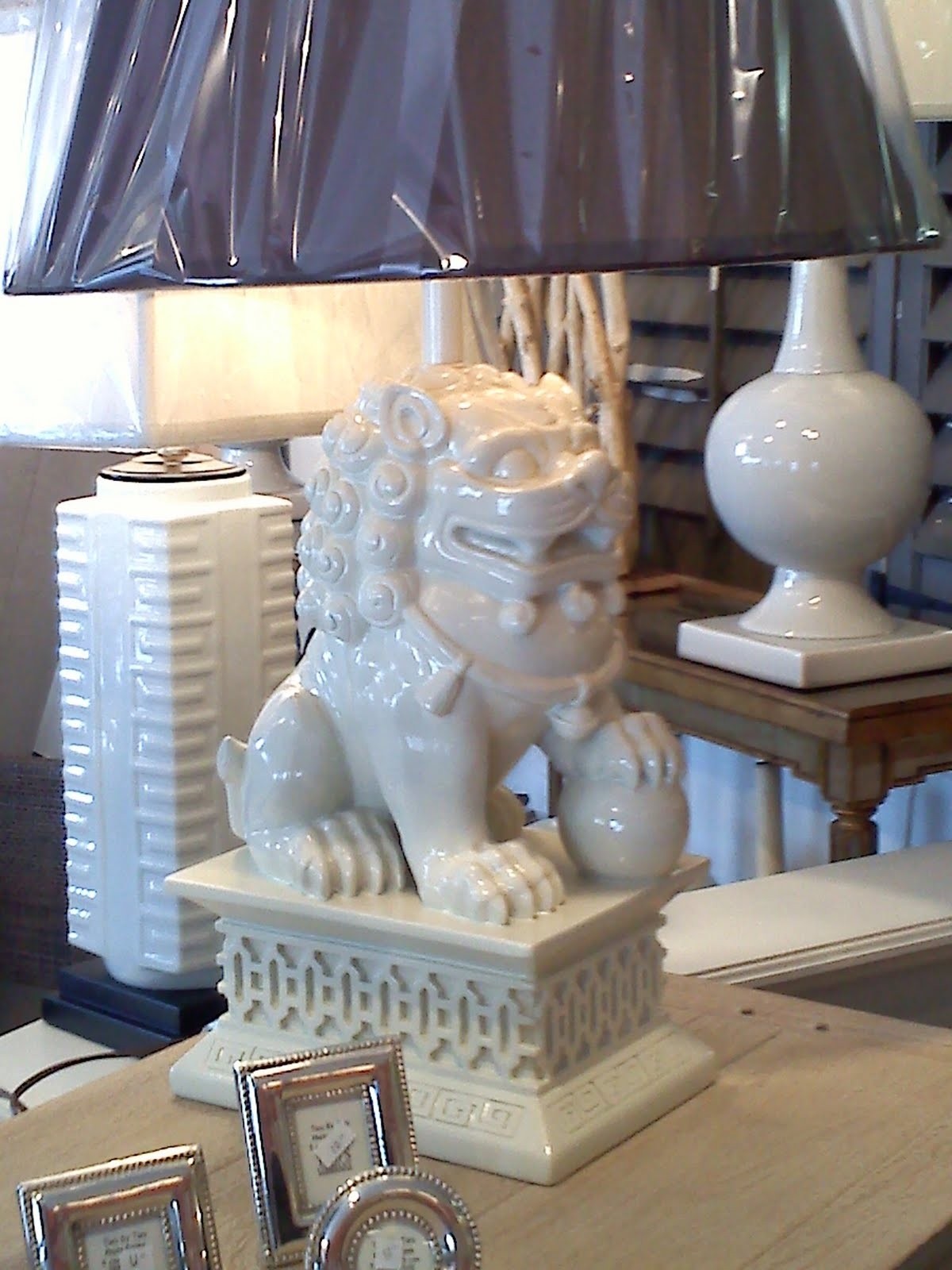 Foo dog lamps 10 examples of modern day work of