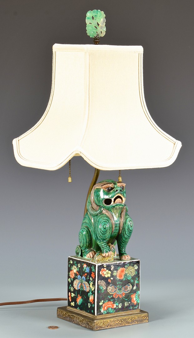 Lot 4010136 chinese polychrome foo dog lamp