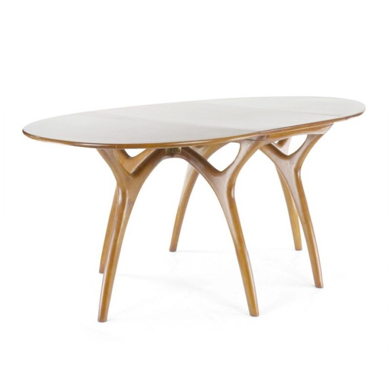 Oval wooden folding table lund saulaie 1
