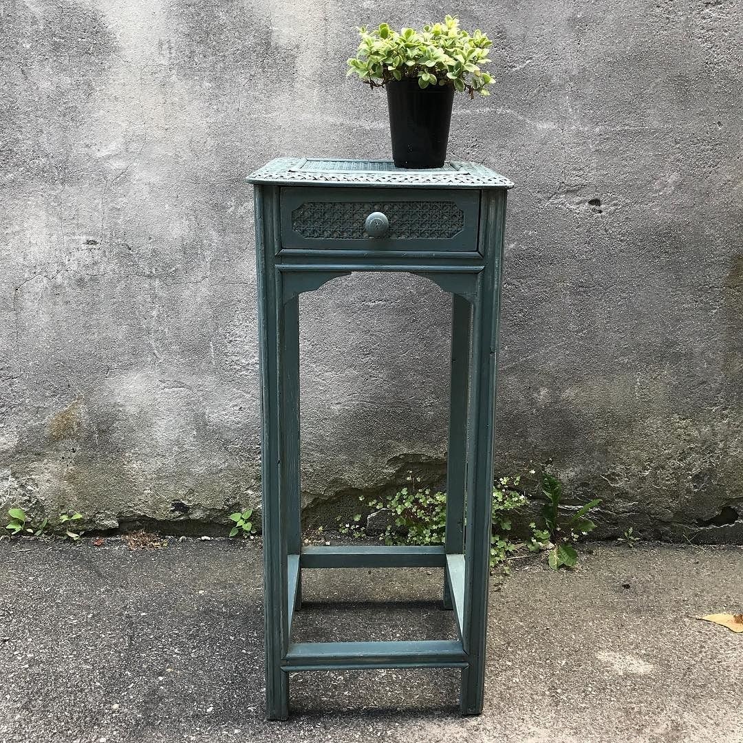 Sweet little plant stand with a drawer working on custom
