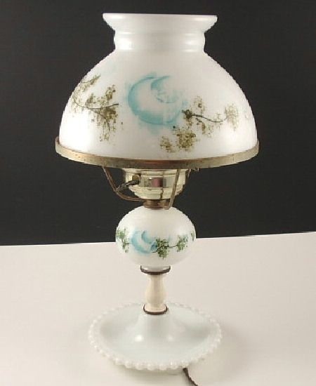 Vintage milk glass table lamp student fitter shade