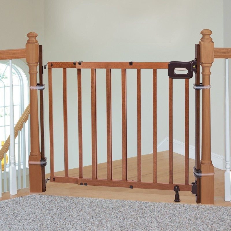 Bannister to Bannister Dog Stair Gate Kit