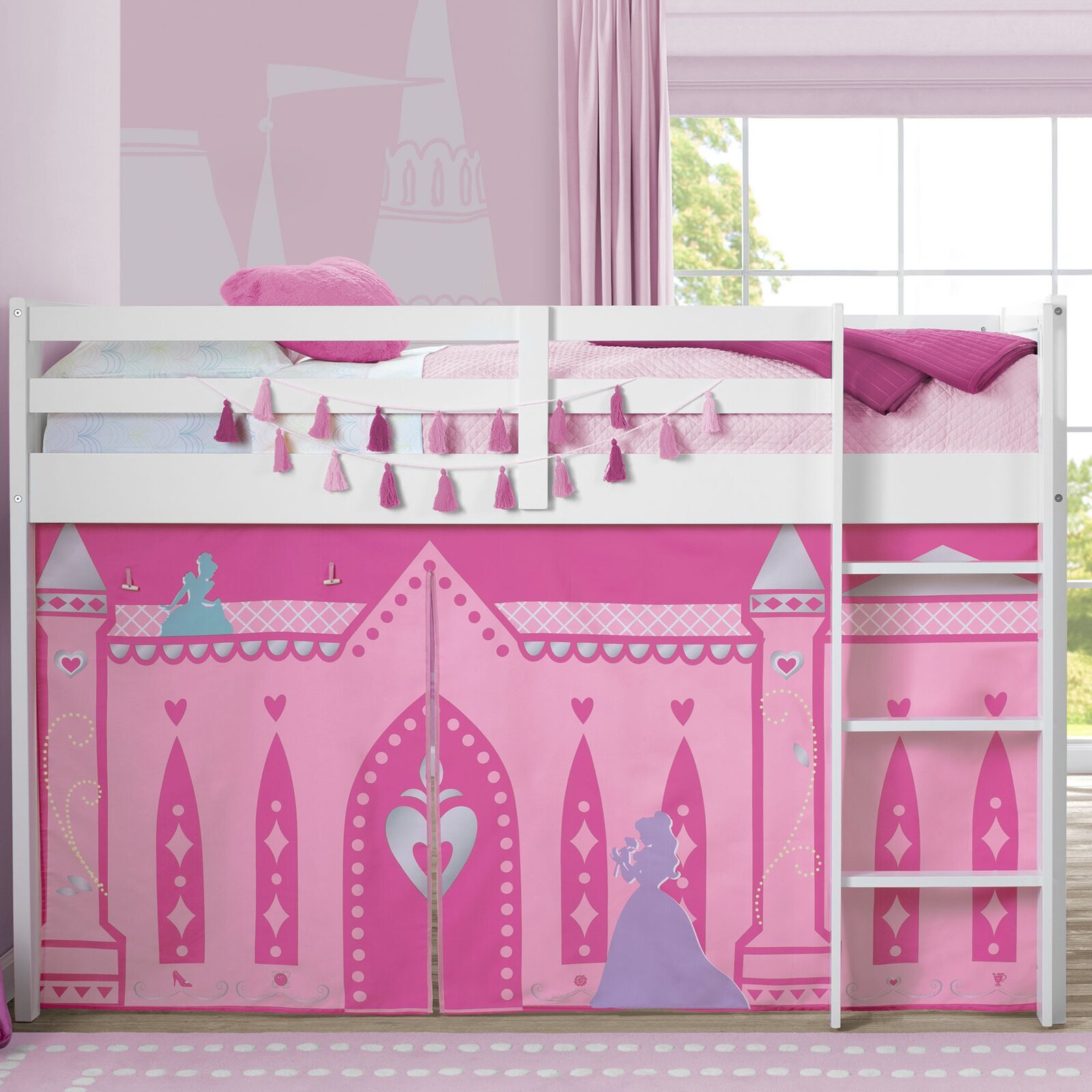 Bunk bed cover tent that’s fit for a princess