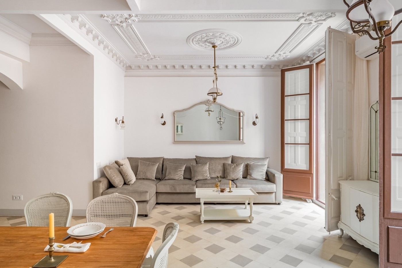 Classic living room