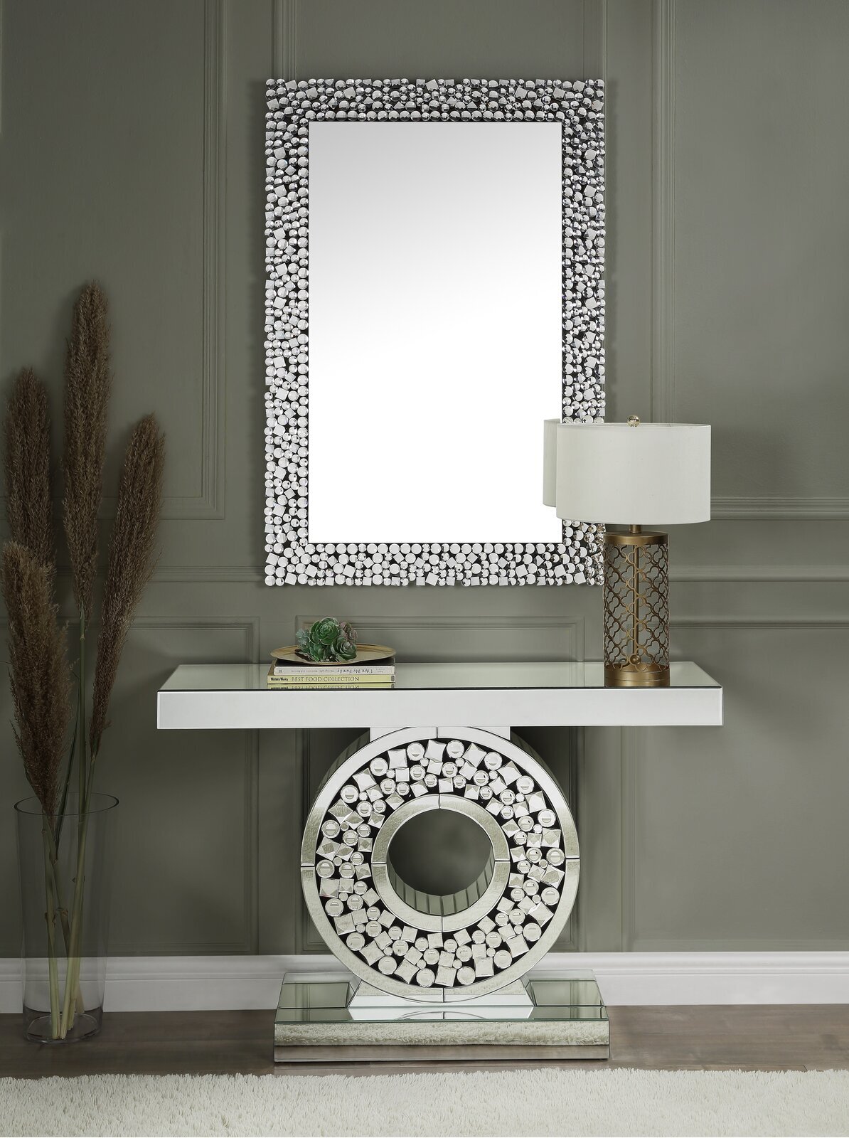 Contemporary Console Table Décor with Mirror