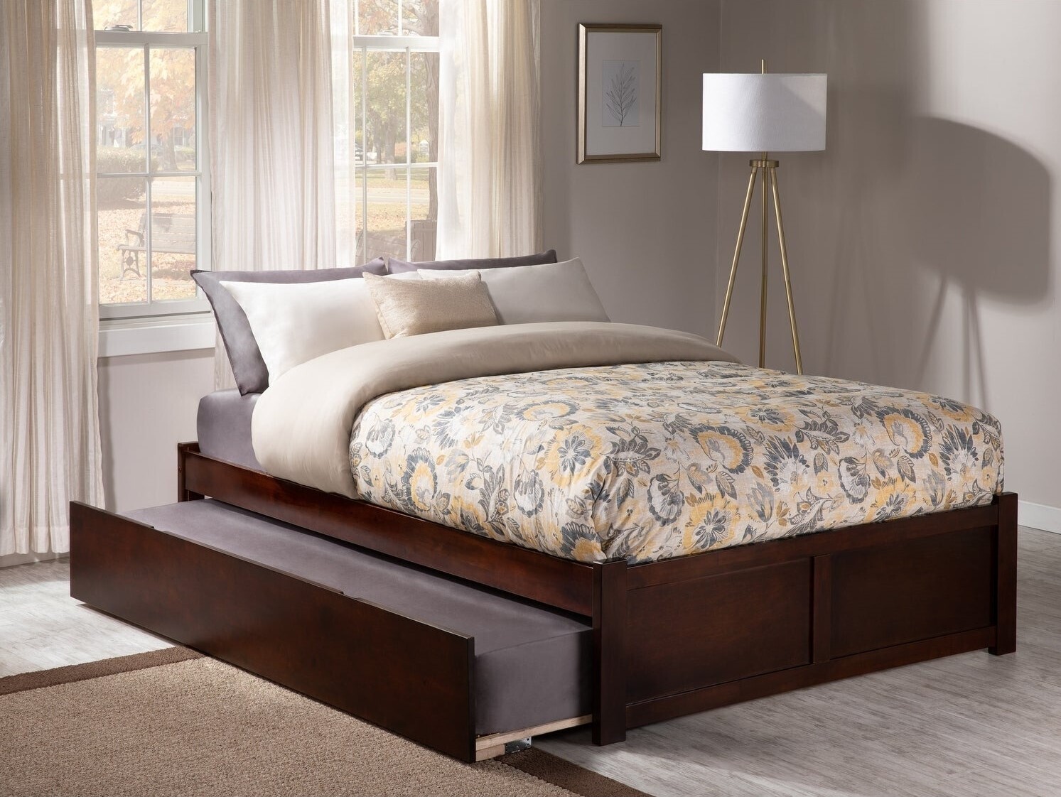 Full size platform bed with one large drawer