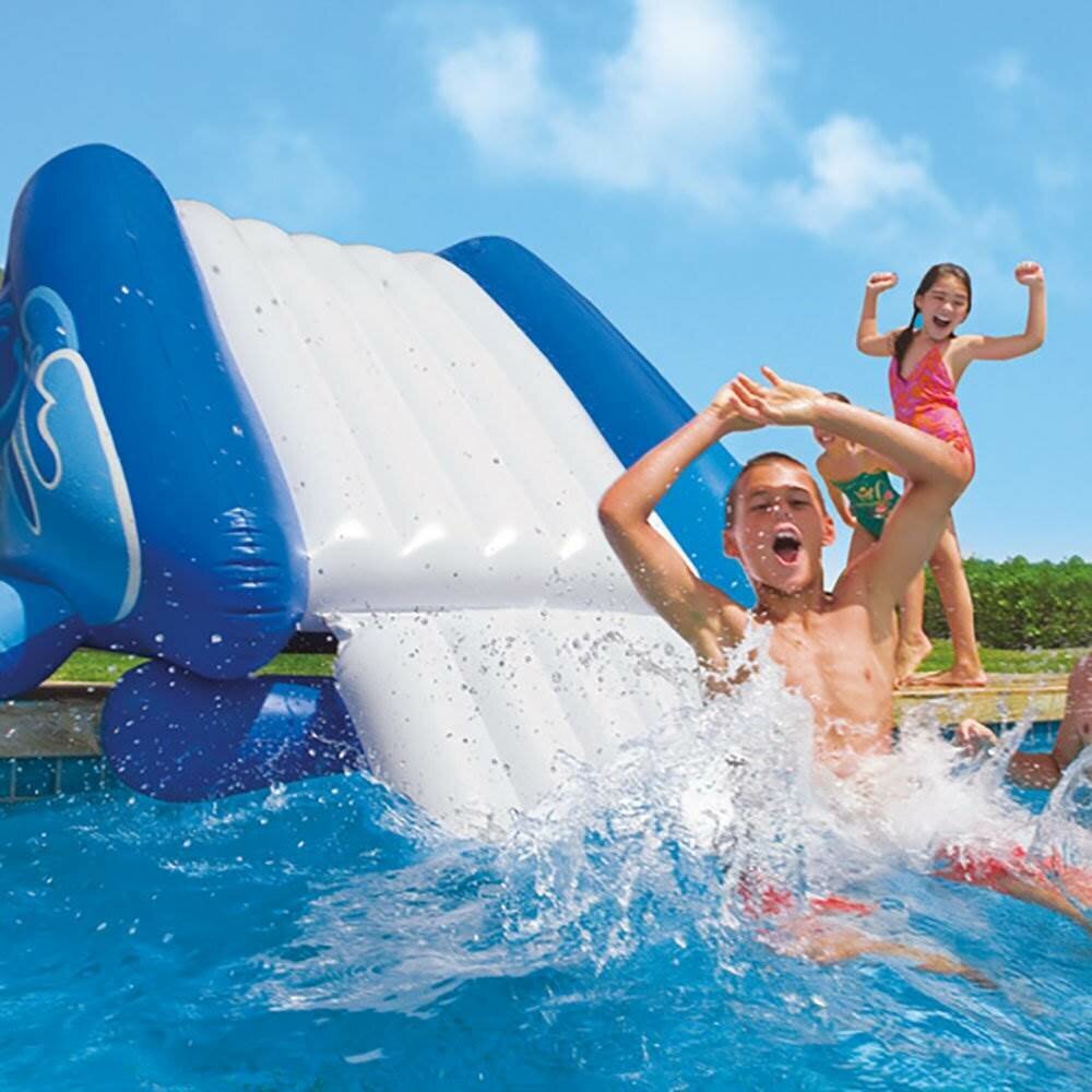 Inflatable Water Slide with Sprayers