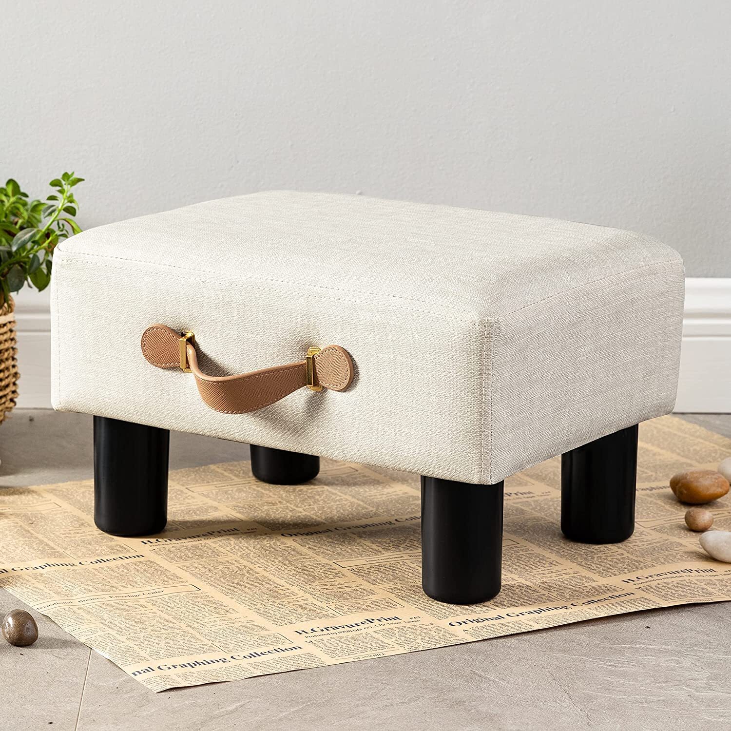 Moveable, small foot stool for chair