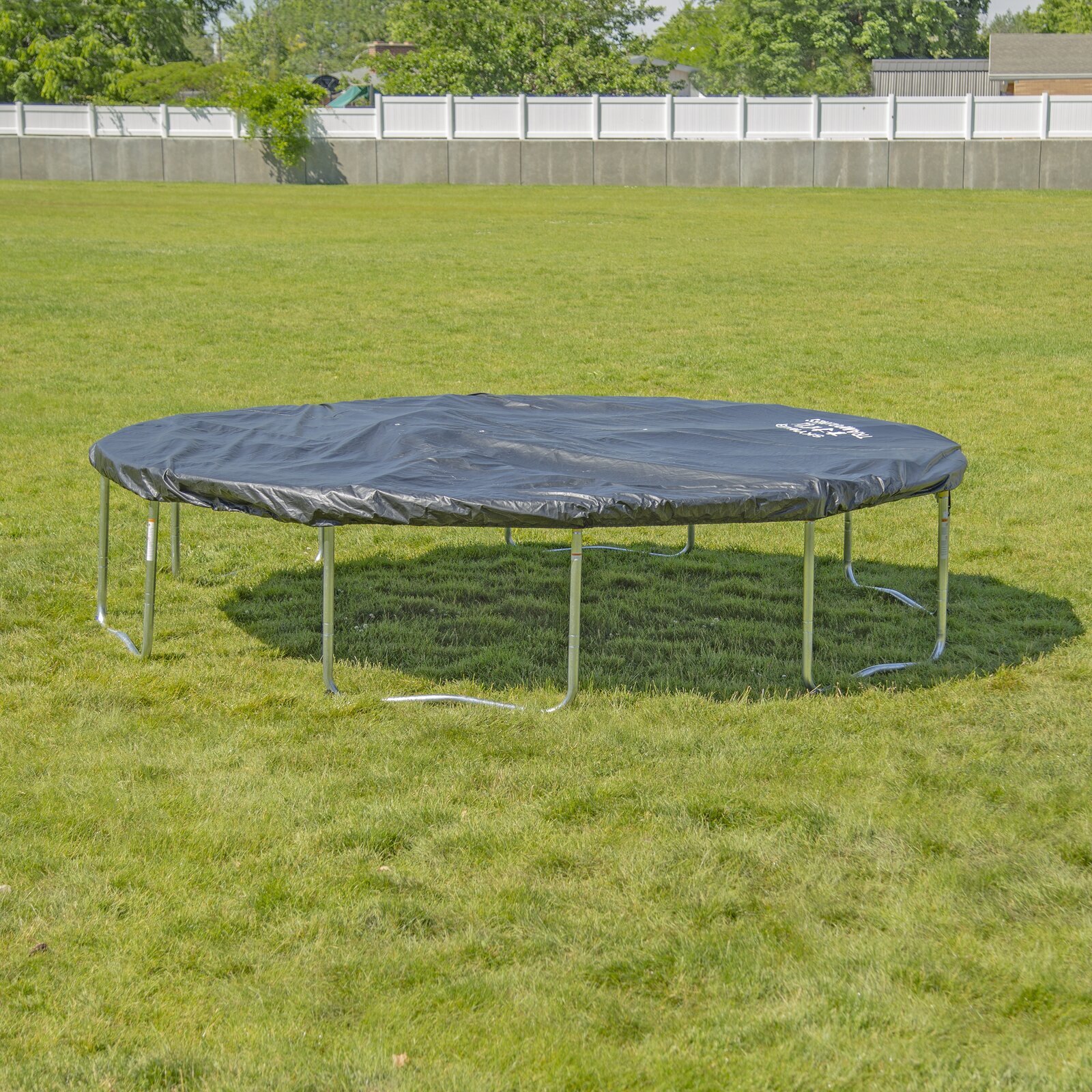 Protective Cover for Large Trampolines