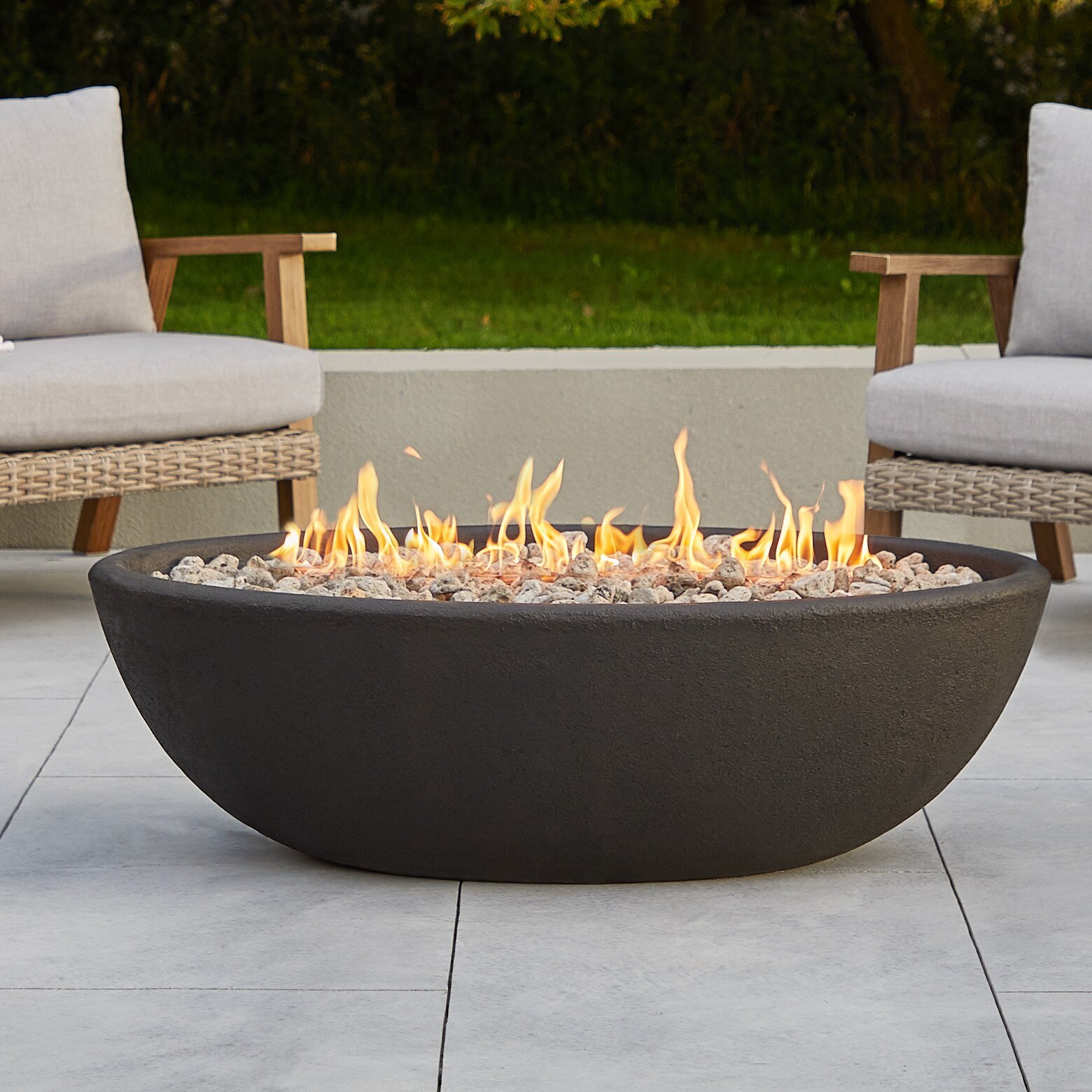 Riverside Faux Flame Outdoor Gas Fire Pit