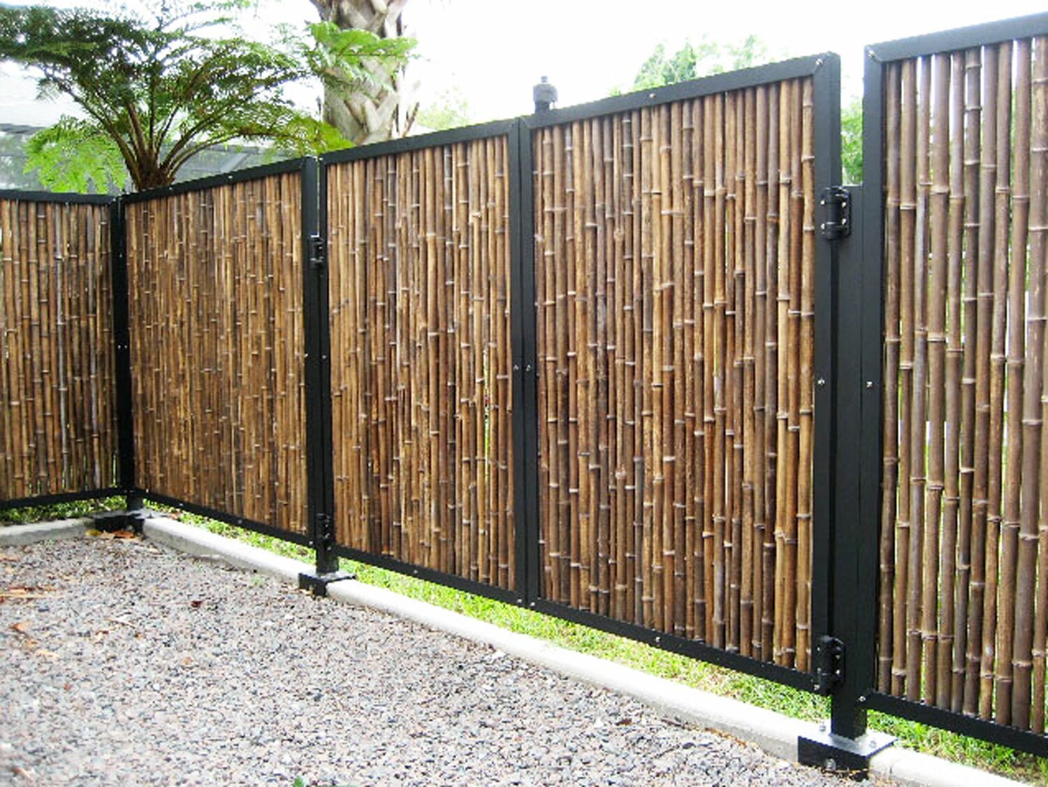 Rolled Outdoor Bamboo Privacy Screen