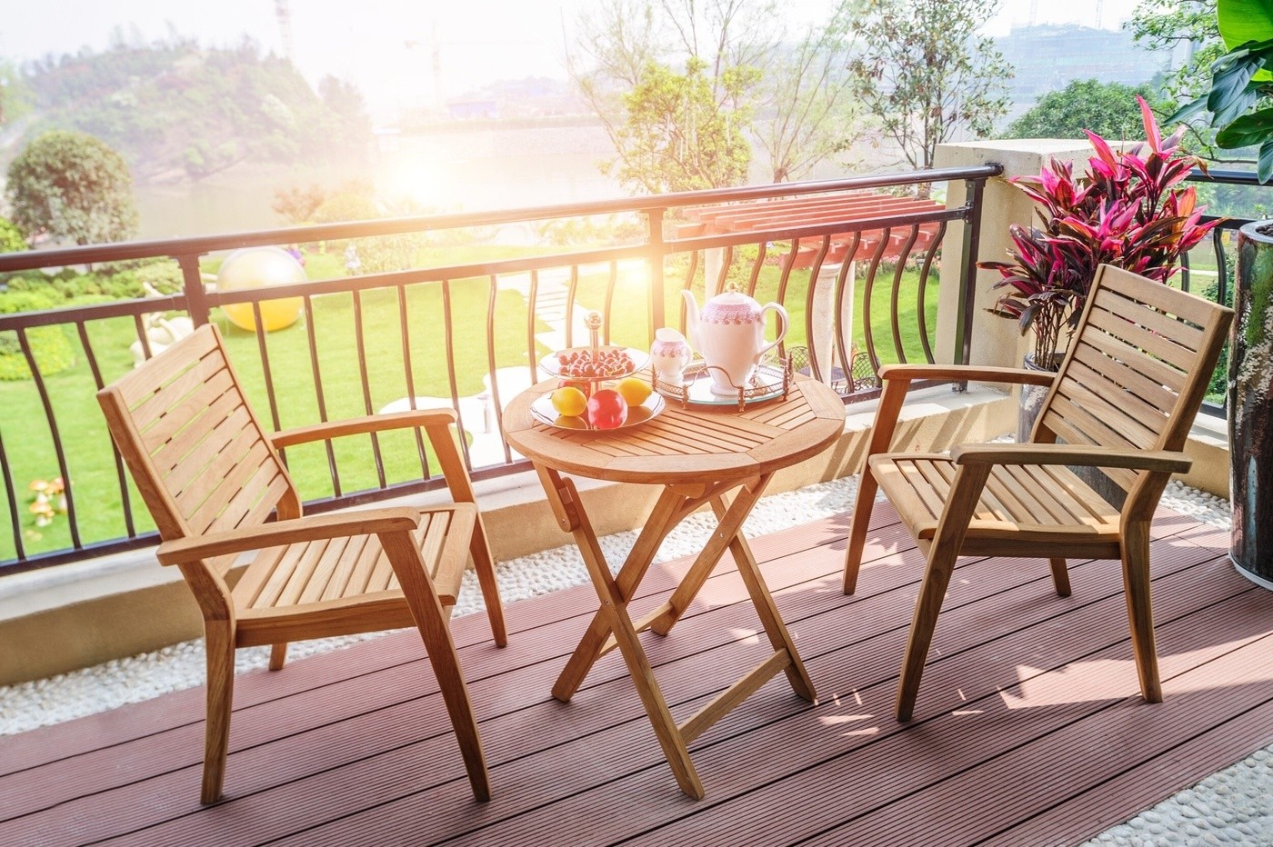 Apartment best sale balcony couch