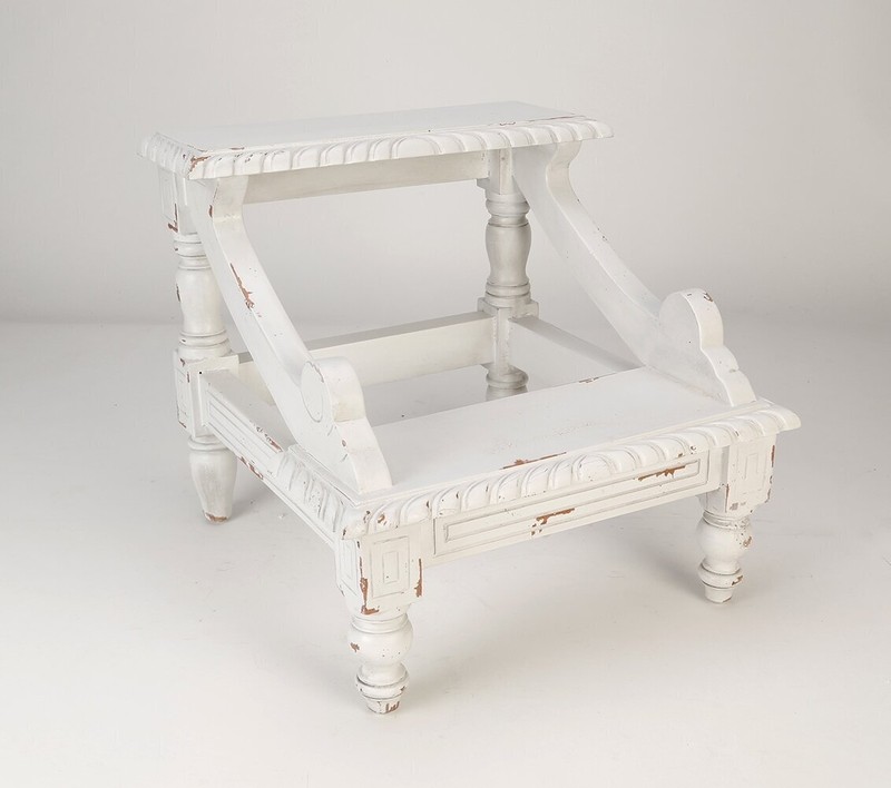 White Antique Style Bed Step Stool