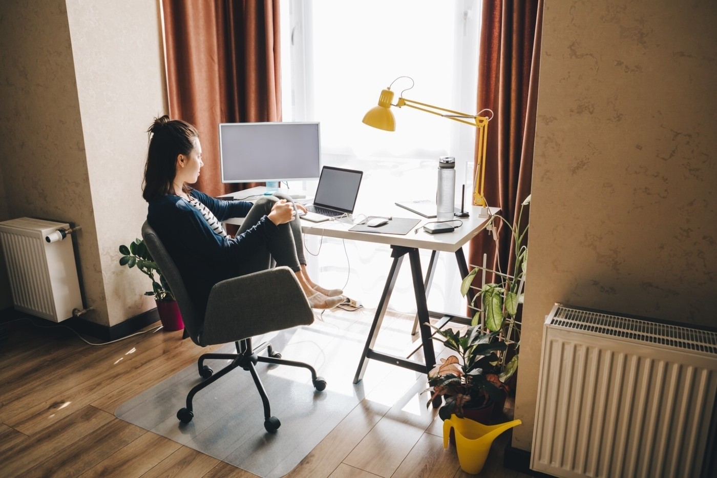 How to Set Up Your Best Work-From-Home Space