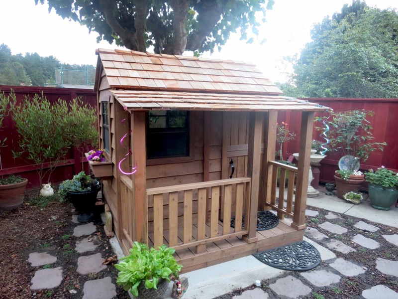6' x 6' Outdoor Solid Wood Luxury Playhouse