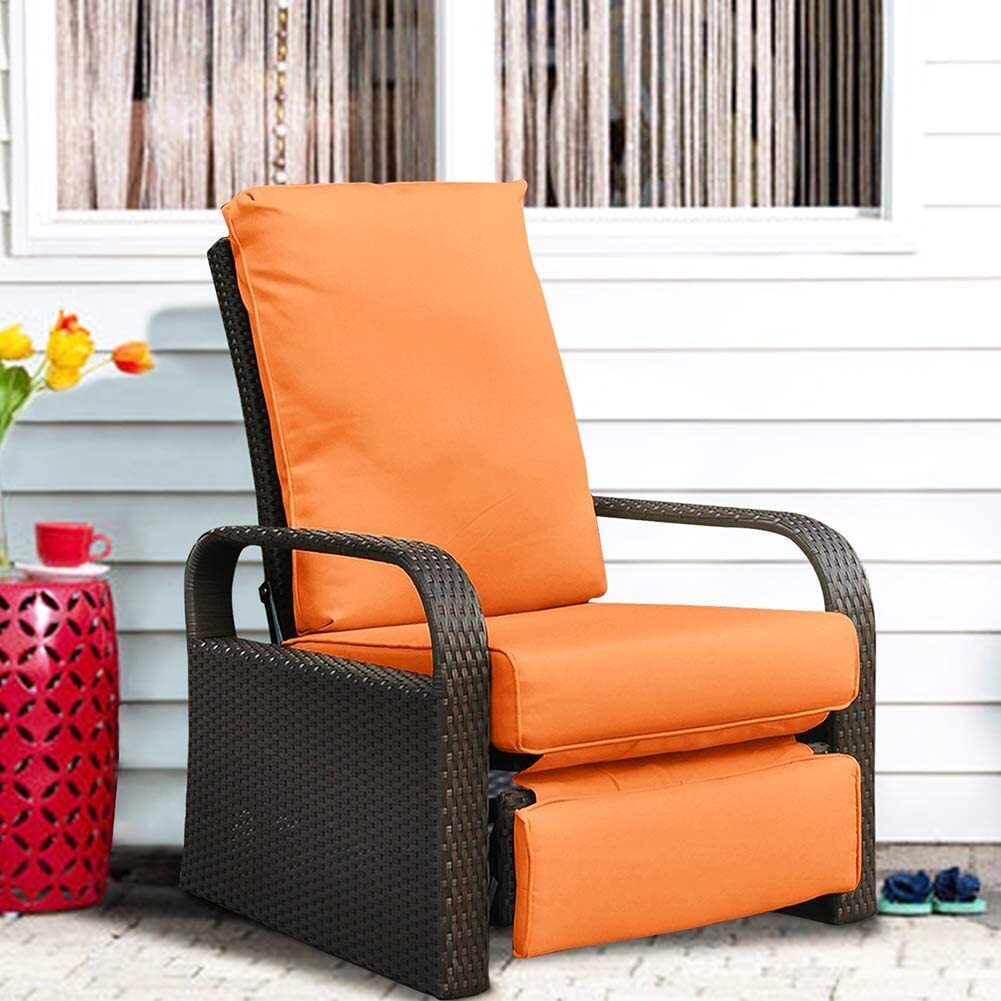 Adjustable Outdoor Reclining Chair 