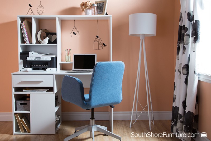 Annexe Desk with Hutch